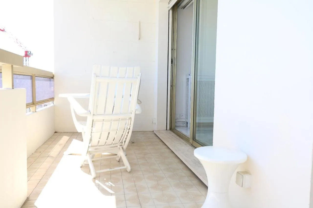 Apartment 2 Bedroom & Studio Palais Royal 2 Mins From Croisette And Carlton Cannes