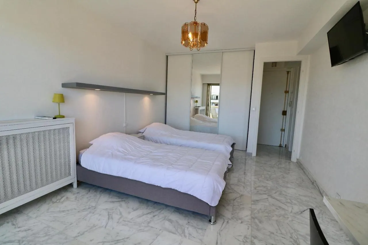 2 Bedroom & Studio Palais Royal 2 Mins From Croisette And Carlton Cannes France