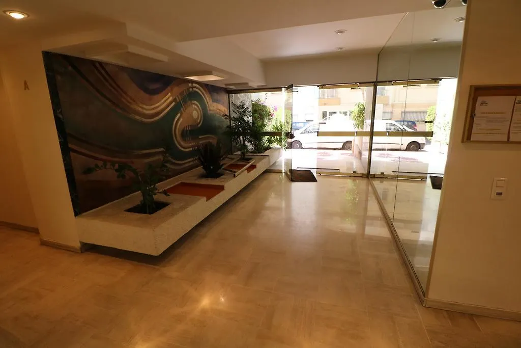 2 Bedroom & Studio Palais Royal 2 Mins From Croisette And Carlton Cannes 0*,